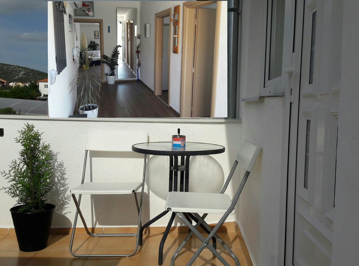 Apartment Diva Trogir Bagian luar foto