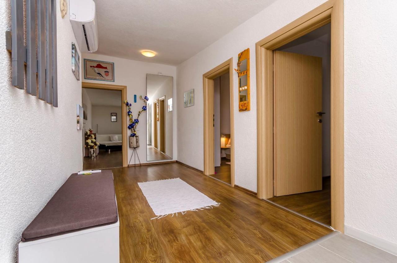 Apartment Diva Trogir Bagian luar foto