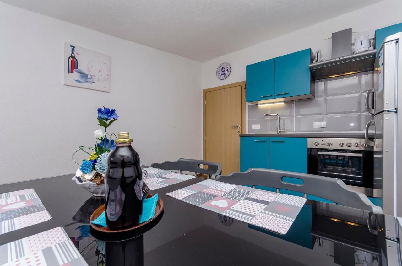 Apartment Diva Trogir Bagian luar foto